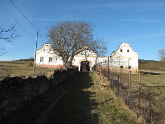 Statek v Radějovicích, okres Strakonice. Kredit: Juandev / Wikimedia Commons.